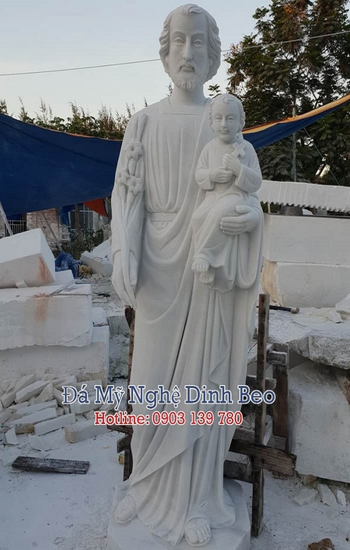 Tượng đá Thánh Giuse