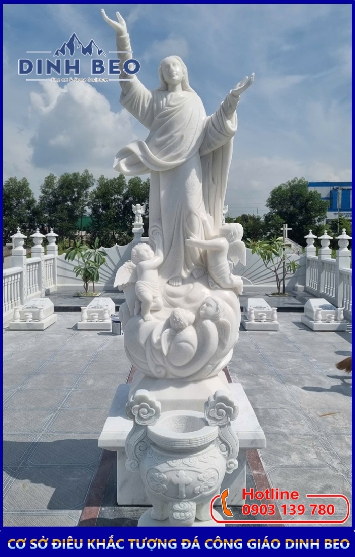 Tượng Đá Đức Mẹ Về Trời
