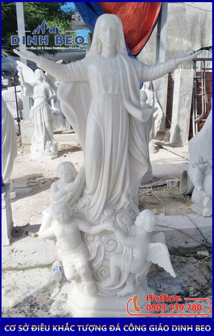 Tượng Đá Chúa Kito Vua