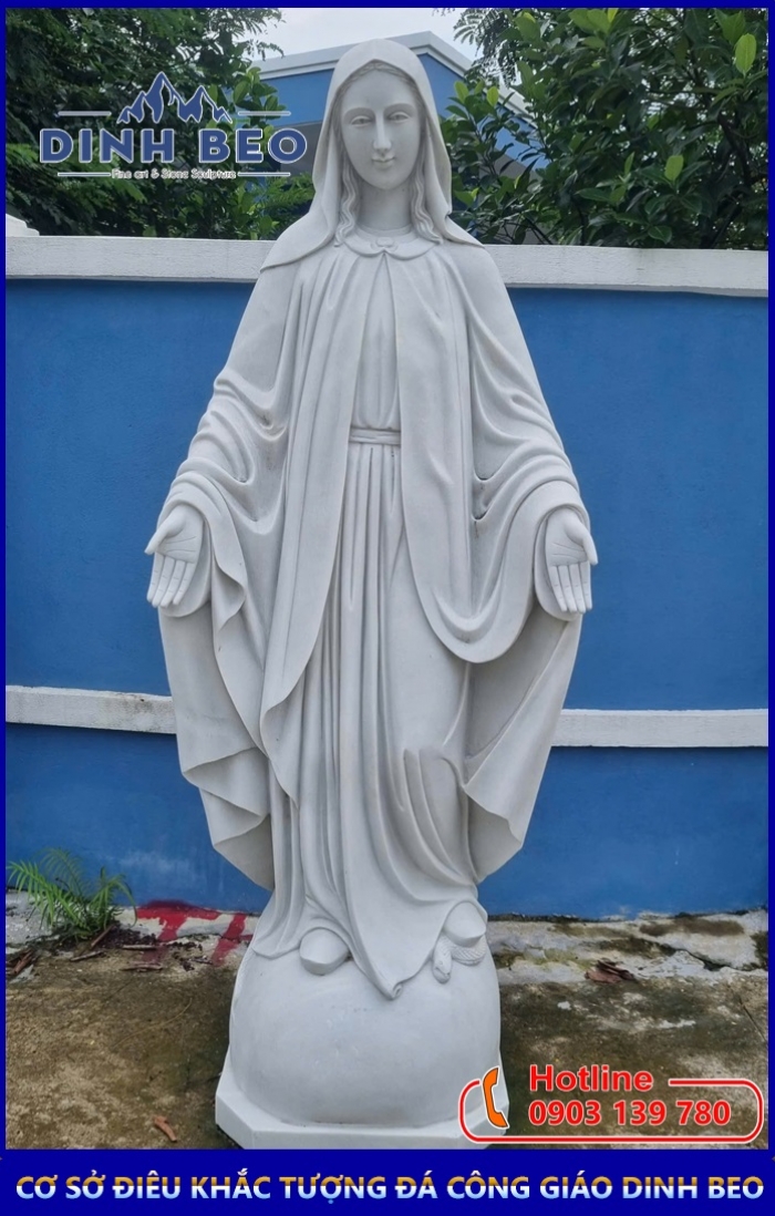 Tượng Đức Mẹ Ban Ơn Bằng Đá